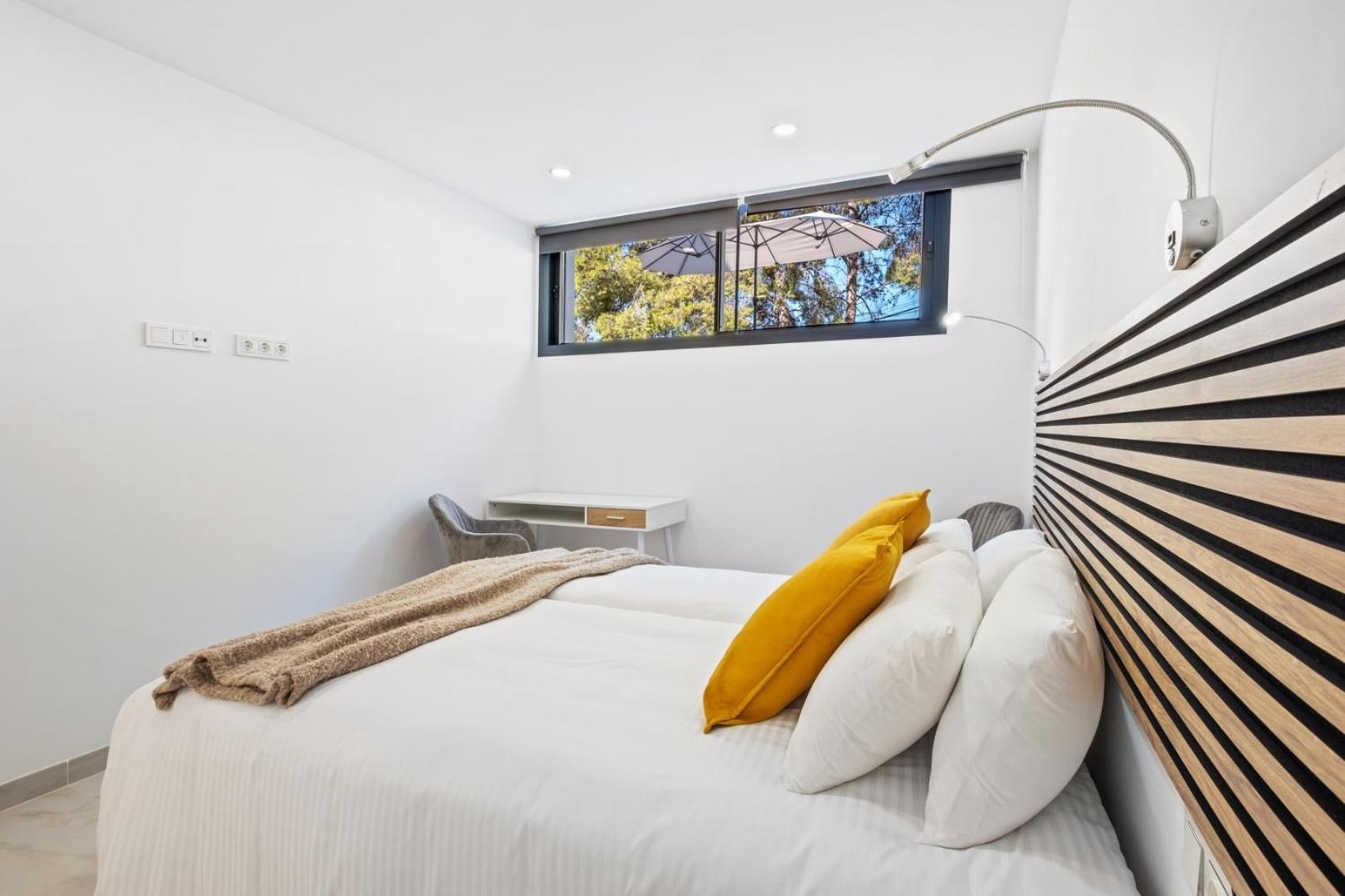 Villas Pinares De San Anton - Sea, City, Mountain, Views Malaga Bagian luar foto