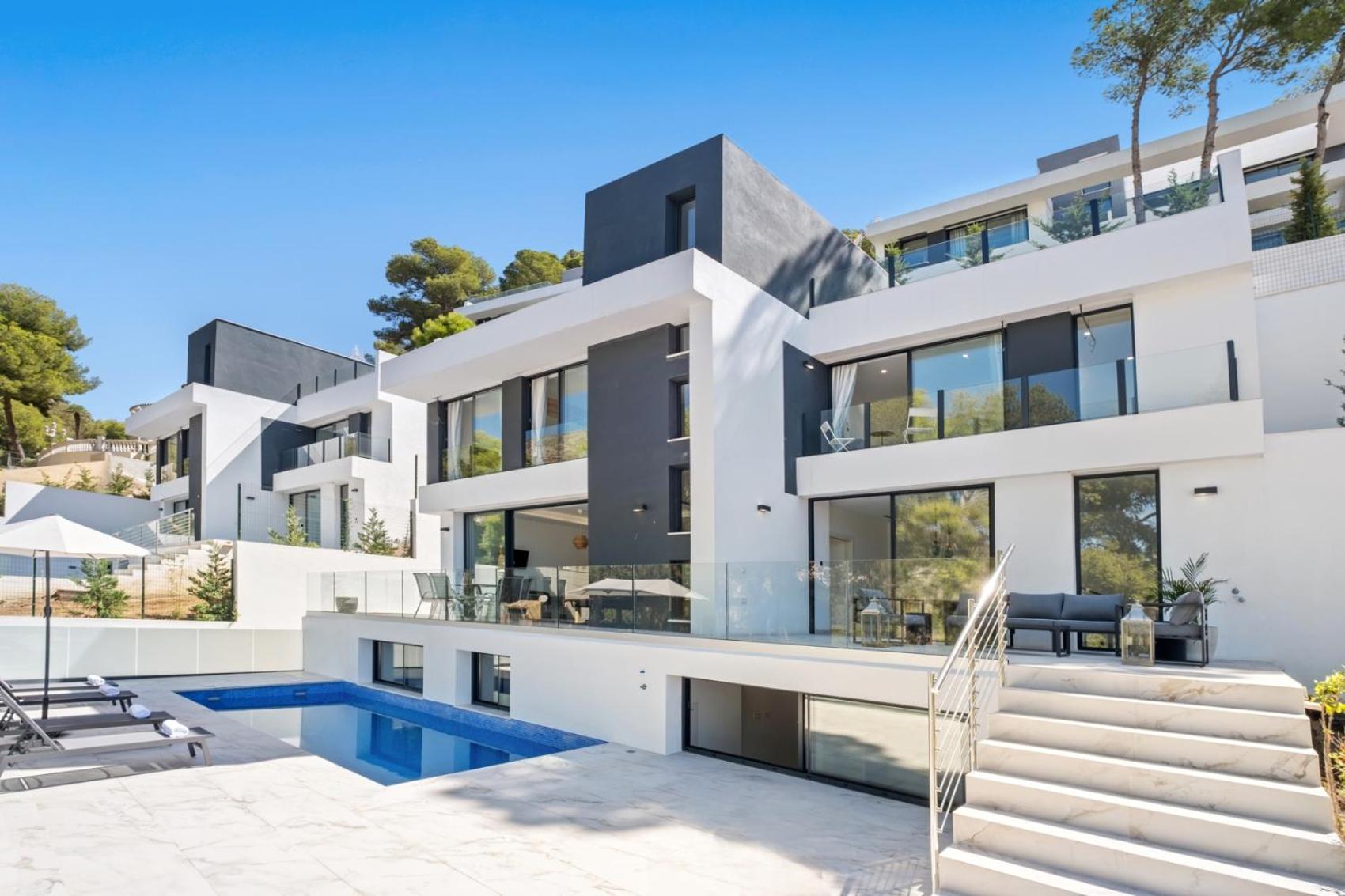 Villas Pinares De San Anton - Sea, City, Mountain, Views Malaga Bagian luar foto