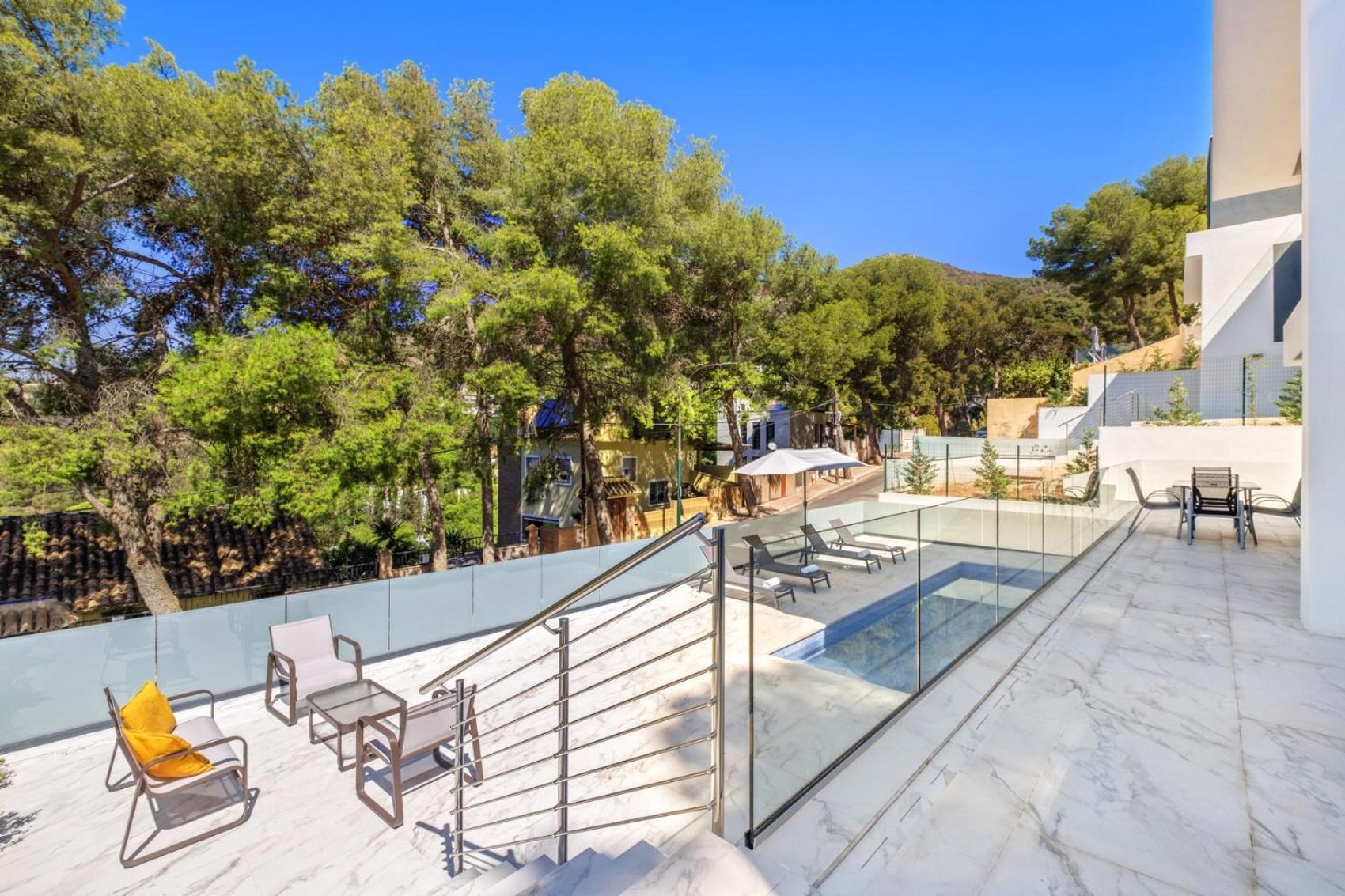 Villas Pinares De San Anton - Sea, City, Mountain, Views Malaga Bagian luar foto