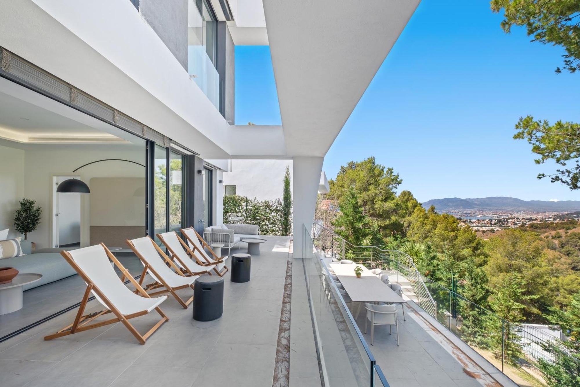 Villas Pinares De San Anton - Sea, City, Mountain, Views Malaga Bagian luar foto